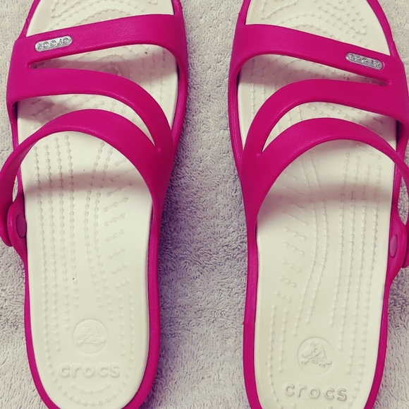CROCS Shoes - Women's Crocs size 8